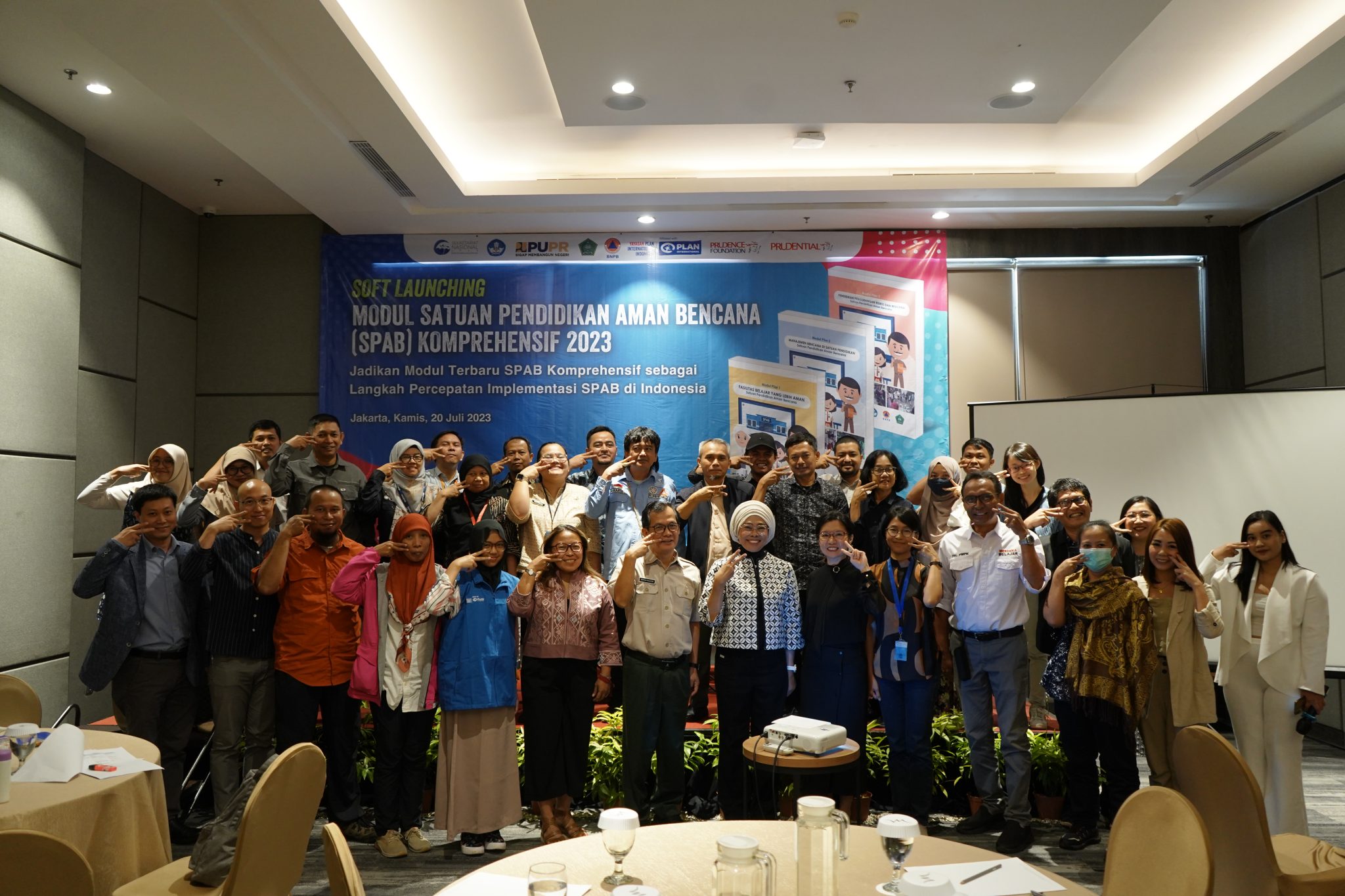 modul-bencana-satuan-pendidikan-aman-bencana-SPAB-kesetaraan-gender-anak-bencana-plan-indonesia